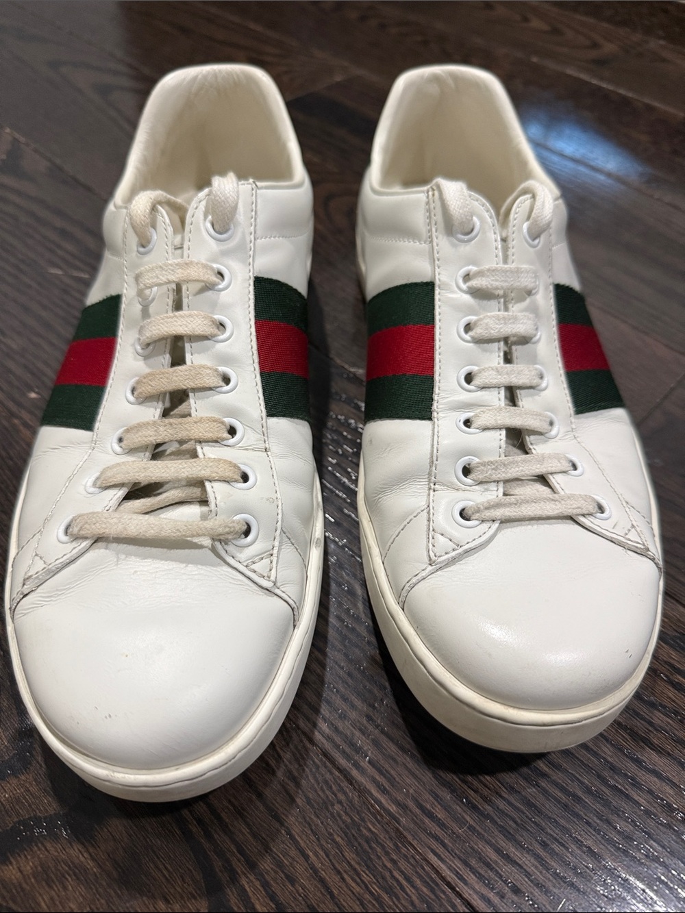 Gucci White Leather Sneakers with Green & Red Web Stripe